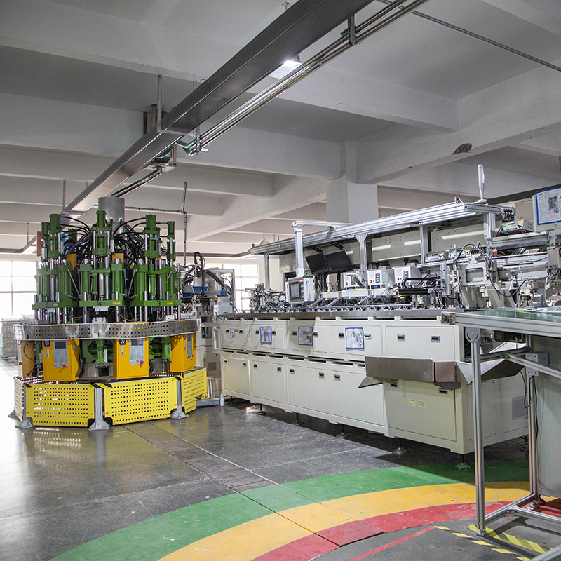 Ligne de production automatique de cordon d'alimentation de climatisation 16A
