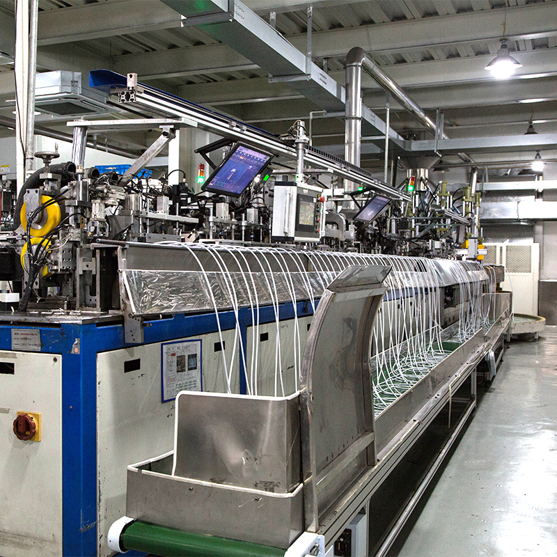 Ligne de production automatique à trois cœurs et quatre générations, norme nationale